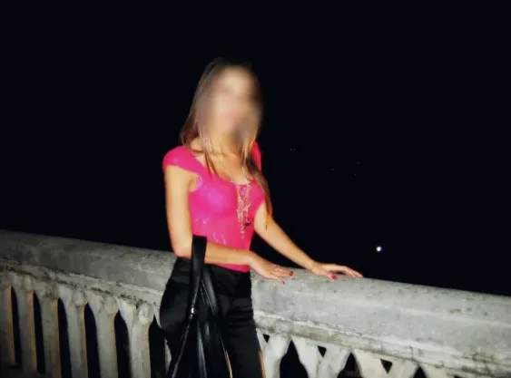 Klaudia, 33 anni